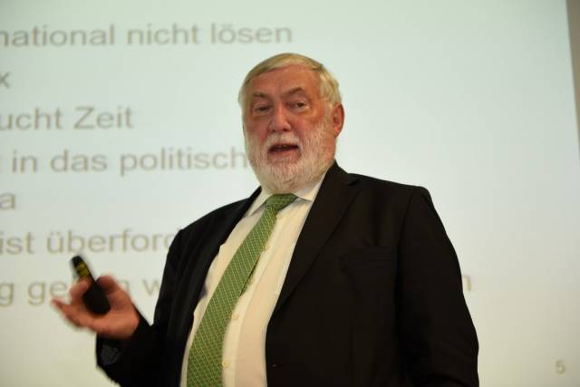 MCI-Ehrenprofessur für Franz Fischler