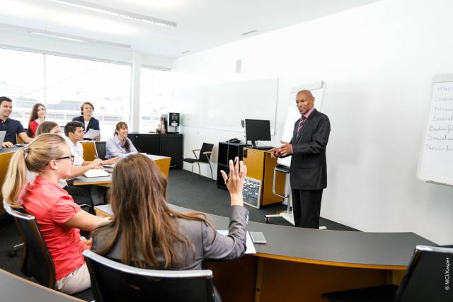 Als Schüler am MCI studieren? – Jetzt möglich!