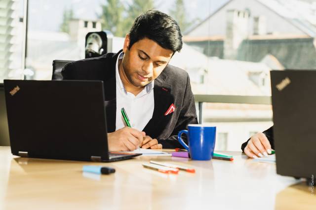 Die Studierendenzufriedenheit mit MCI-Online-Kursen während COVID-19 erreicht überdurchschnittliche 7,3 Punkte. ©MCI/Anna Geisler