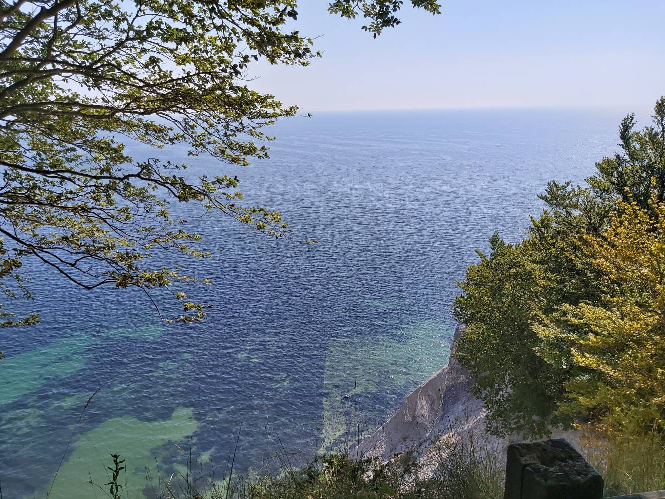 <p>Breathtaking view at Møns Klint. <em>Photo: Gerhard</em></p>