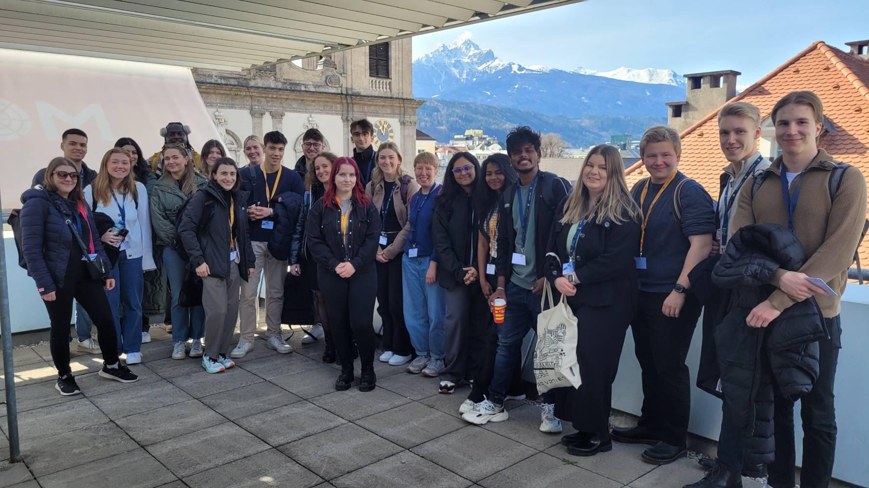 <p>MCI Orientation Days - Campus Tour auf der MCI Dachterrasse © MCI</p>