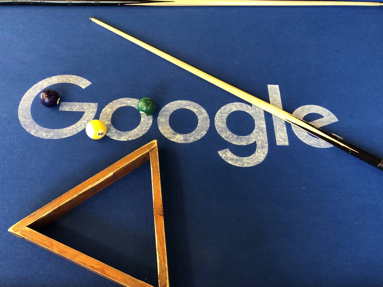 <p><em>Billard-Tisch aus dem Google-Office in Dublin. Foto: MCI<br /></em></p>