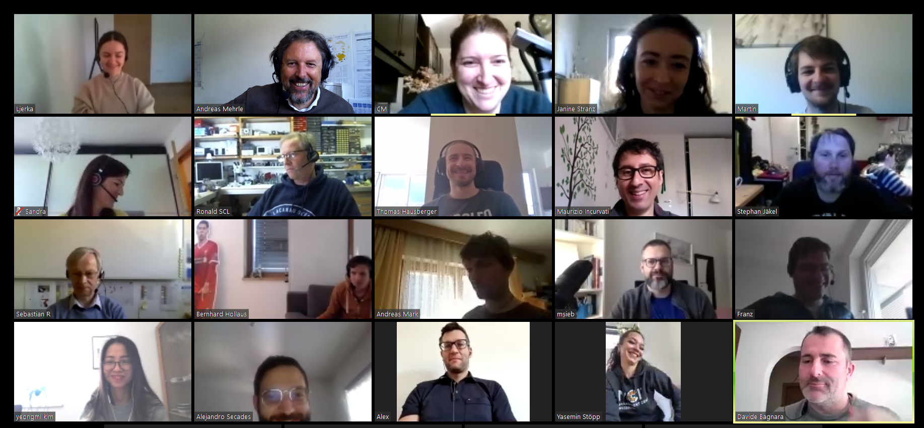 <p><em>Online team meeting of the mechatronics and medical technologies derpartment</em></p>