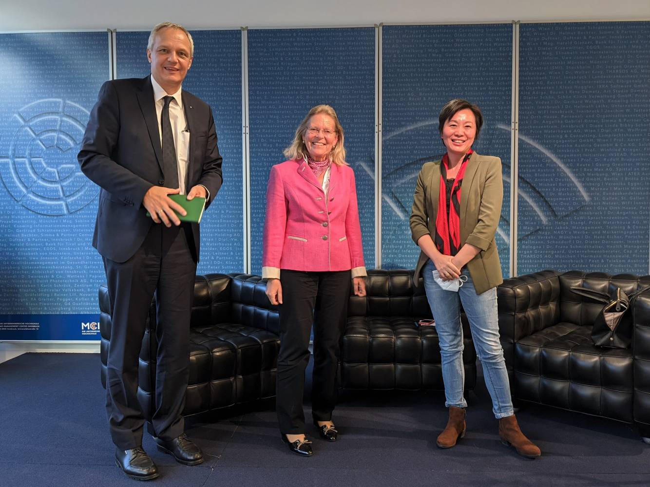 <p>Former Ambassador MMag, Dr. Irene Giner-Reichl visiting MCI | The Entrepreneurial School© with Head of Department & Studies FH Prof. Dr. Siegfried Walch (left) and Head of the China Center FH Prof. Dr. Wei Manske-Wang (right).  Photo: MCI</p>