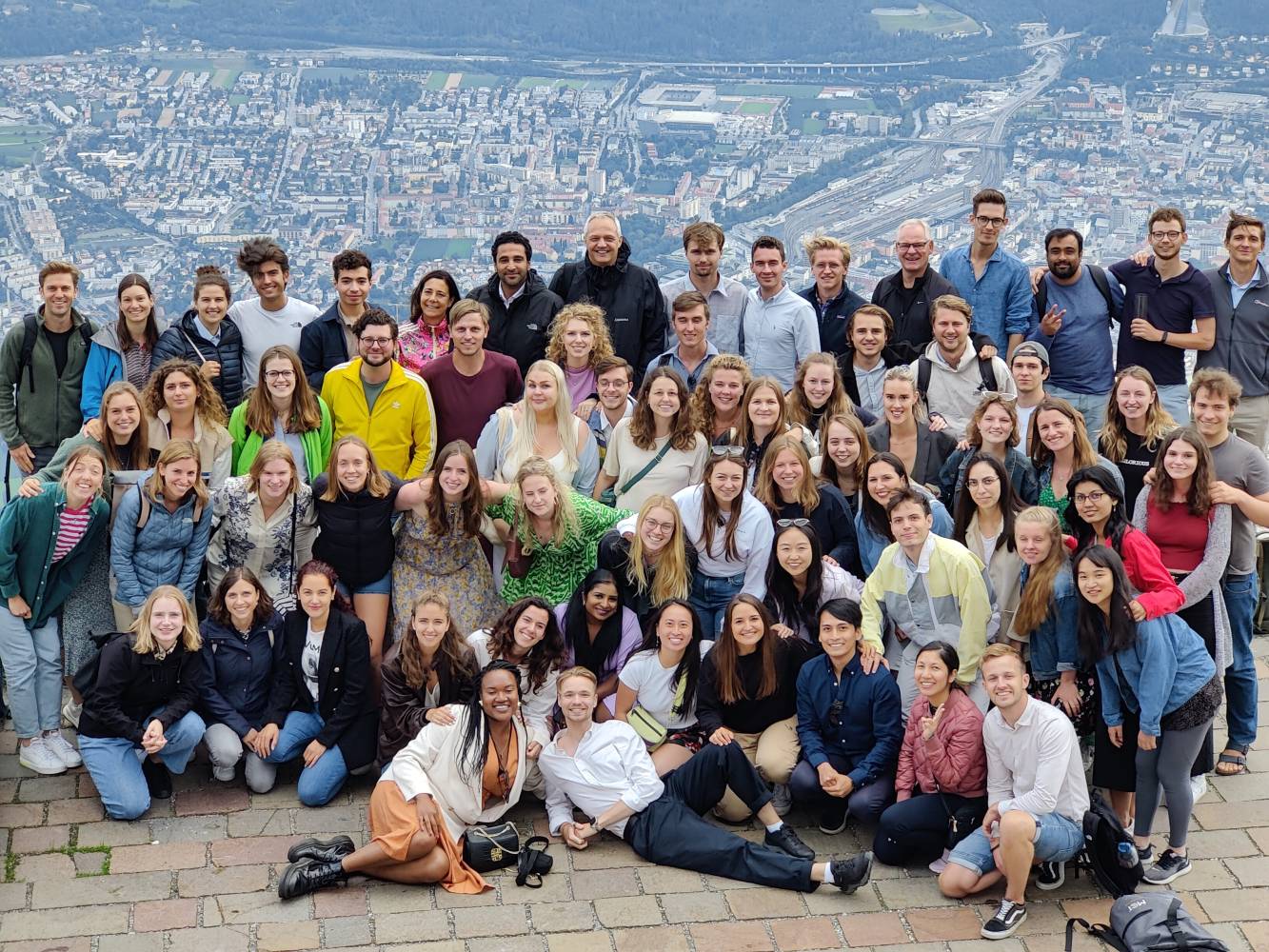 <p>Eu-HEM Studierende bei ihrem Besuch auf der Seegrube. Foto: MCI</p>