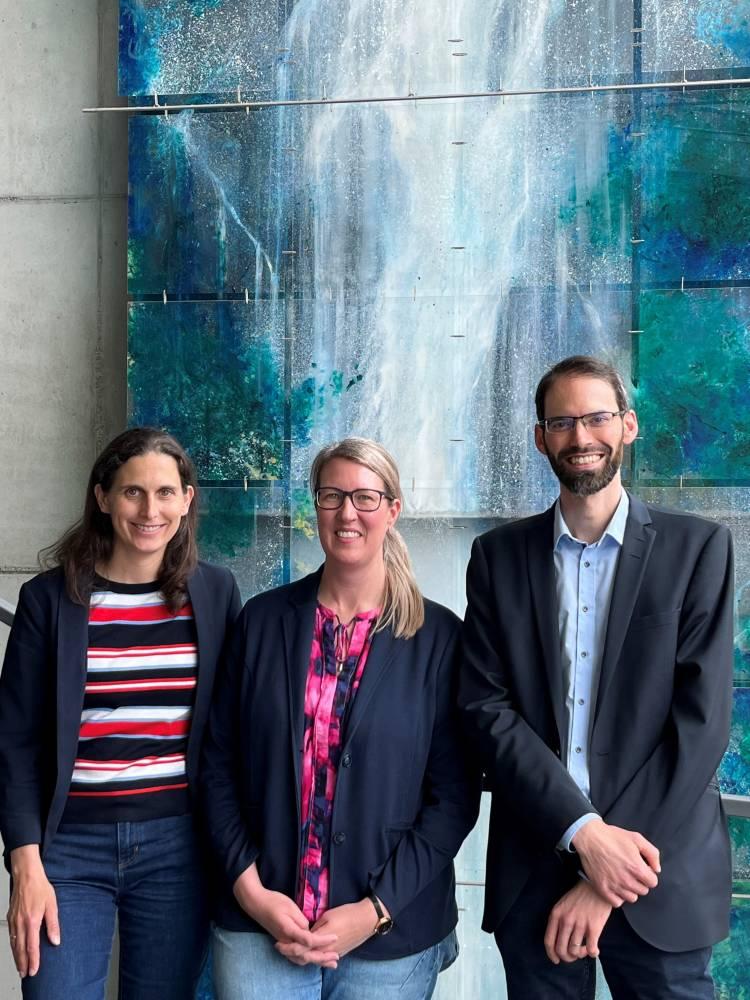 <p>Vortragende beim Zukunftscamp 2024 von links nach rechts: Renate Windbichler, Jolanda Baur, Lukas Kerschbaumer ©MCI</p>