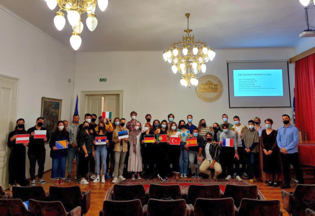 <p>Welcome event for exchange students at the University of Sarajevo. ©Ana Desnica</p>