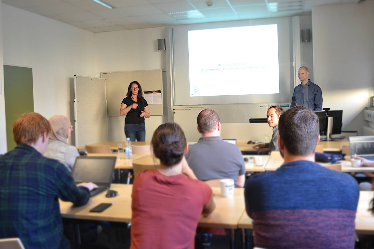 <p>Also other faculty members of the Department UVET presented their research areas. Photo: MCI Niederseer  </p>