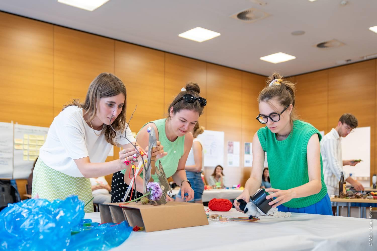 <p>Throughout the week, 22 participants from four countries worked intensively on challenges related to climate change and biodiversity ©MCI / Marc Scherr</p>