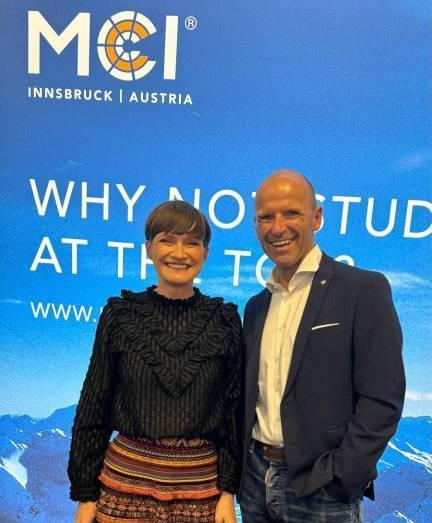 <p>Die GF der Österreich Werbung, Astrid Steharnig-Staudinger besuchte den Welcome des MCI Tourismus © MCI Tourismus</p>