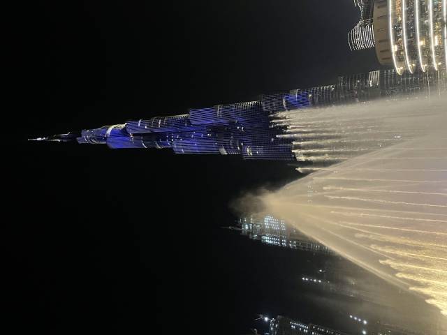 <p><em><em>Burj Khalifa by night, visited by our MCI Tourism master students, Foto: MCI Tourismus<br /></em></em></p>